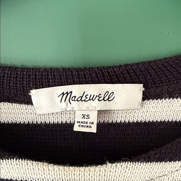 Madewell Black & Cream Striped Womnens XS Short Sleeve Sweater Classic Preppy - Picture 2 of 7